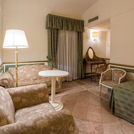 Grand Hotel Terme Riolo Terme Exteriör bild